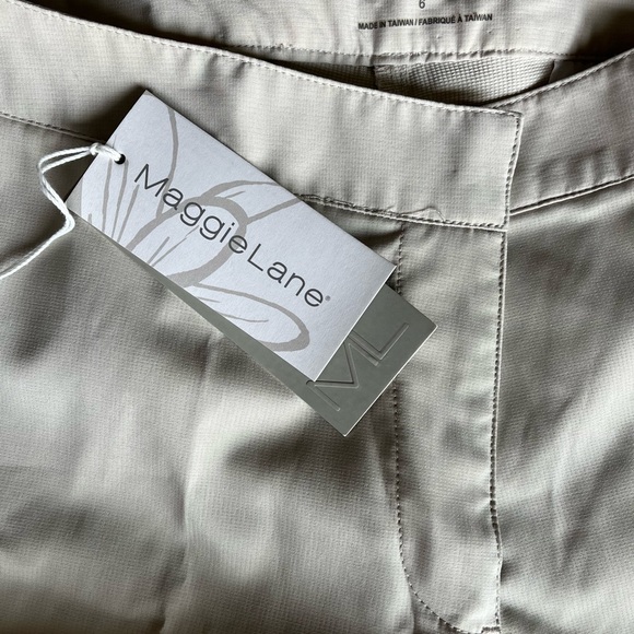 Golf Maggie Lane Women Golf Flat Front Tech Pant Tan/Beige NWT size 6/32 inseam - Picture 3 of 5